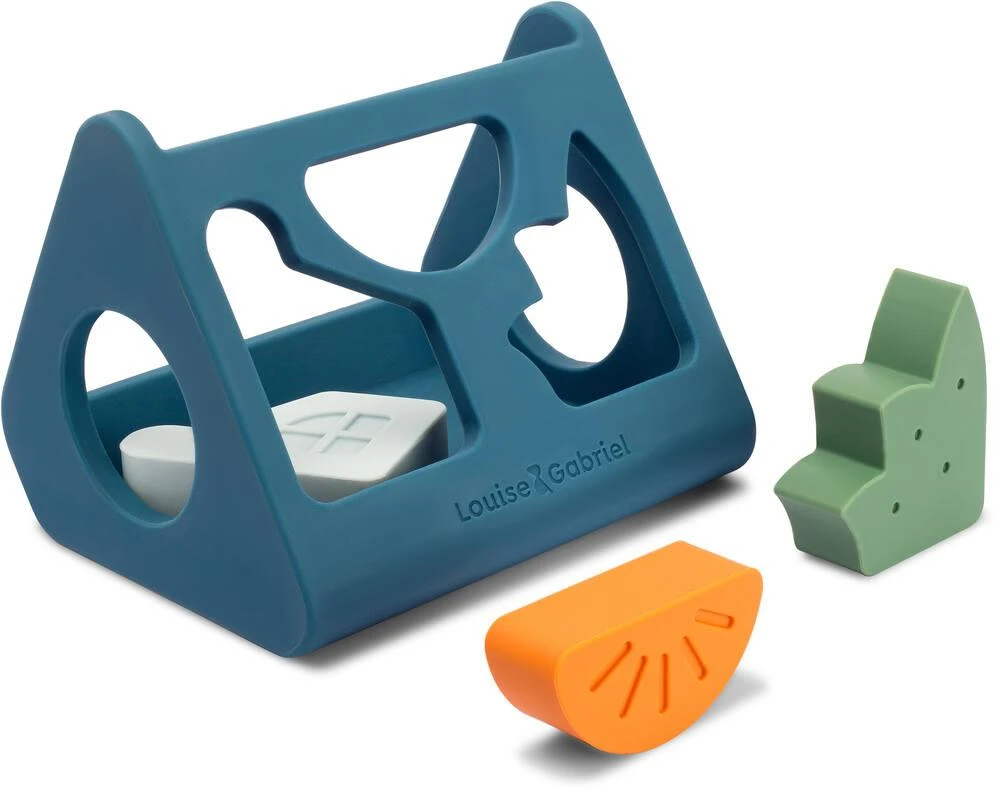 CLEMENCE - LA BOITE A FORMES 1 CLEMENCE - LA BOITE A FORMES