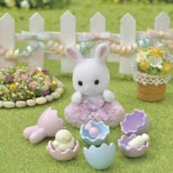Sylvanian Families LE COFFRET DE PAQUES ET BEBE LAPIN BLANC - SYLVANIAN TOUT POUR BEBES -Magasin De Jouets Intelligent 466003799a6276fa78434a0b6f314873010073ad 12065111 04