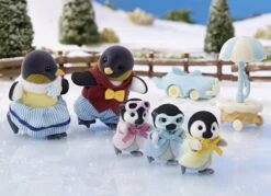 Sylvanian Families LA FAMILLE PINGOUIN - SYLVANIAN FAMILLES -Magasin De Jouets Intelligent 51b46fc89ad917aced01f97653880fdf037d70fa 41077610 04