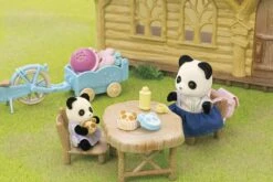 Sylvanian Families LA FILLE PANDA ET SON VELO AVEC SA REMORQUE - SYLVANIAN VEHICULES -Magasin De Jouets Intelligent 93e98f35241d8a5f8bbe381f391852f6e6a7e954 41005096 05