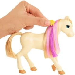 MATTEL POUPEE BARBIE TOILETTAGE DES CHEVAUX 10 MATTEL POUPEE BARBIE TOILETTAGE DES CHEVAUX -Magasin De Jouets Intelligent c48cafb7f232fa5a590aa26571fe3d48e42e1ed8 10083007 05