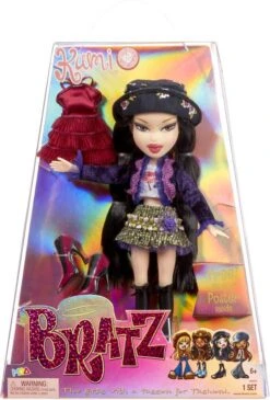 MGA Entertainment POUPEE MANNEQUIN - BRATZ SERIES 2 - KUMI -Magasin De Jouets Intelligent e42eff755e2090991527804fd7bba0c3eb4bb6a9 41063179 04